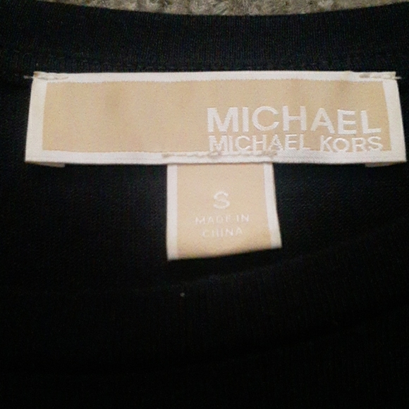 Top - Picture 3 of 5